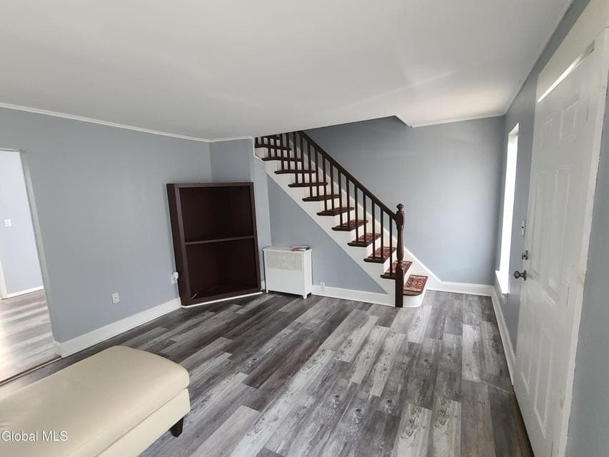 107 Fullerton Avenue, photo 4