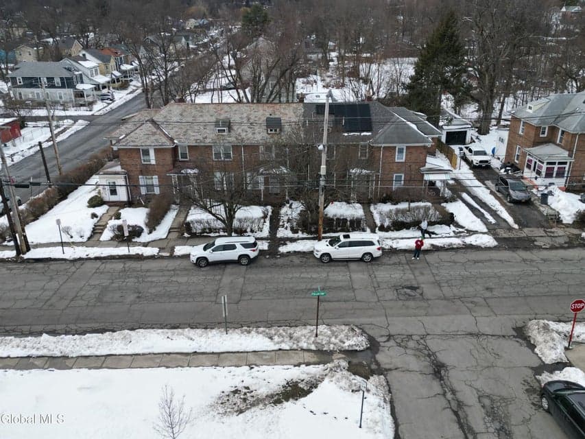 107 Fullerton Avenue, photo 3