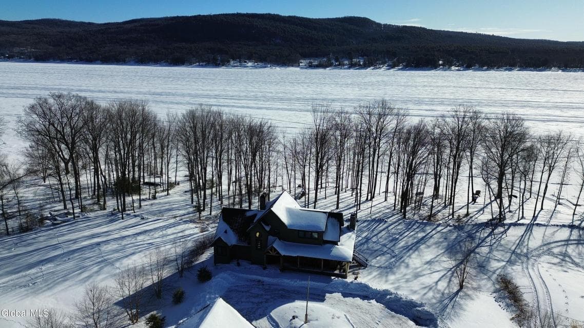 471 Sinclair Road, photo 2