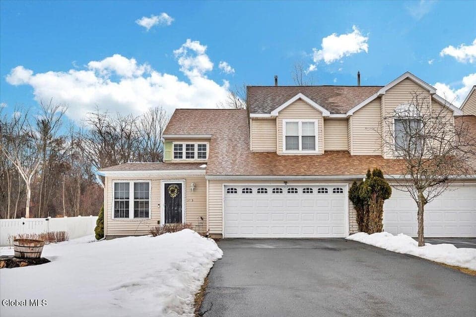 1003 Sterling Ridge Drive, photo 1