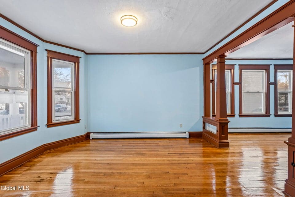 50 Southern Boulevard, photo 5