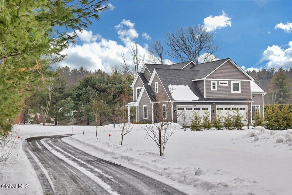 32A Linden Park Drive, photo 2