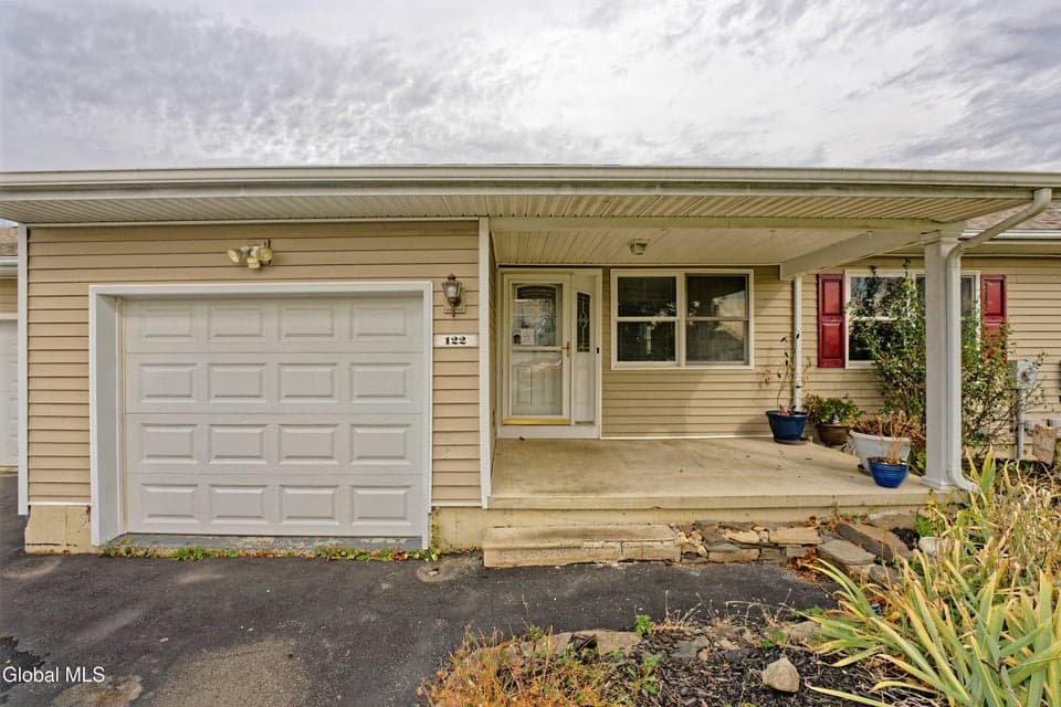 122 Skyview Drive, photo 5