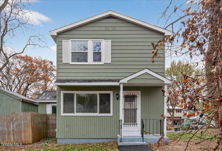278 Donald Avenue, photo 2