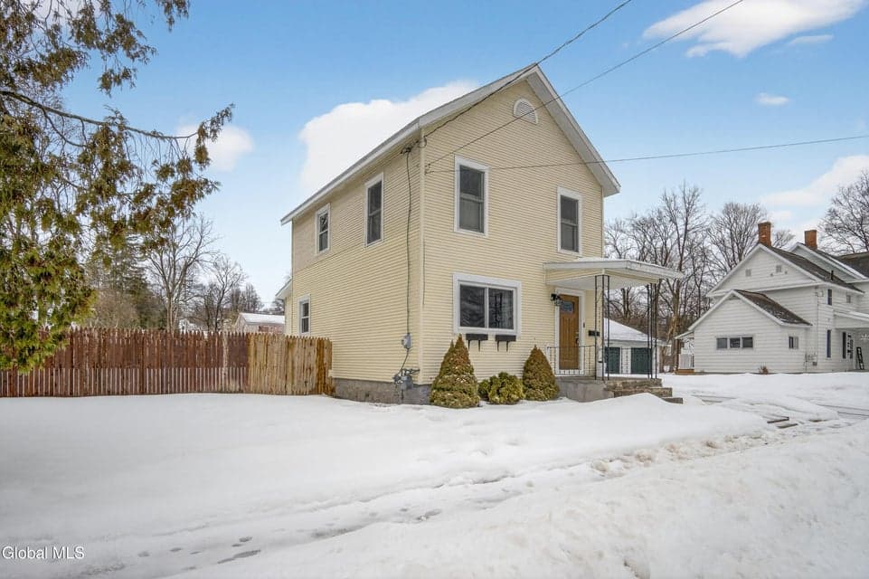 25 Pearl Street, photo 1