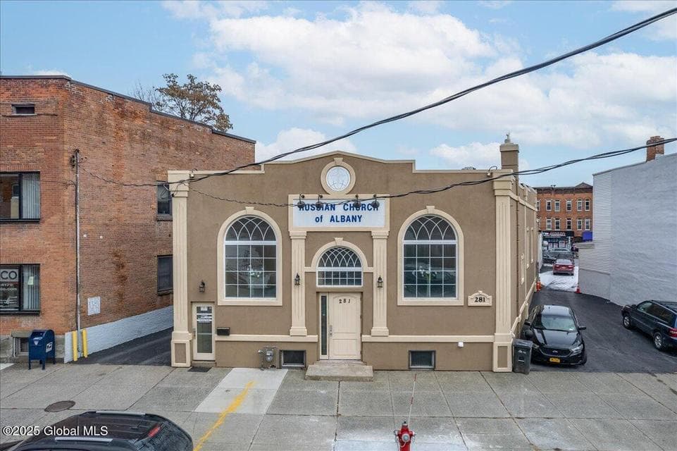 281 Washington Avenue, Albany, NY 12206