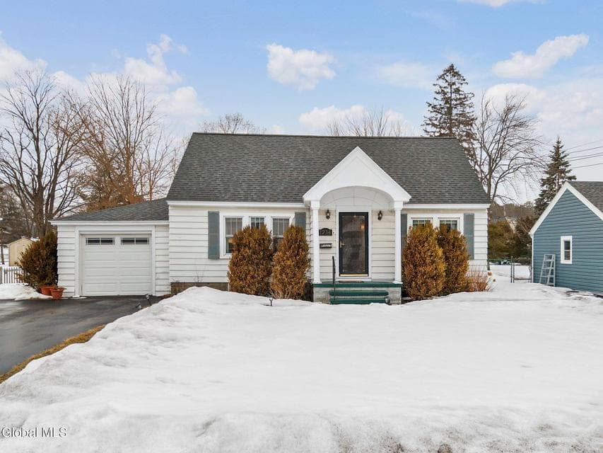 1234 Paul Avenue, photo 1