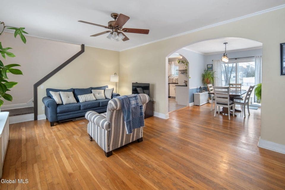 1234 Paul Avenue, photo 2