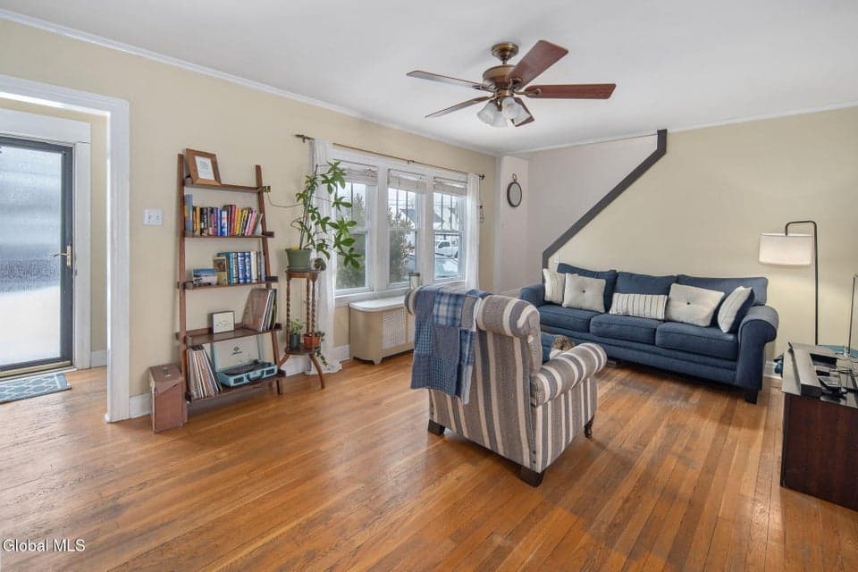 1234 Paul Avenue, photo 3