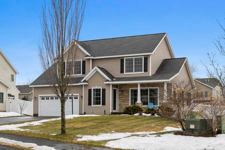 245 N Alandale Avenue, Niskayuna, NY 12304, photo 2