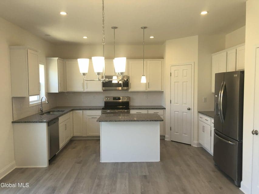 568 NYS 355 Cooper Hill Road, photo 5