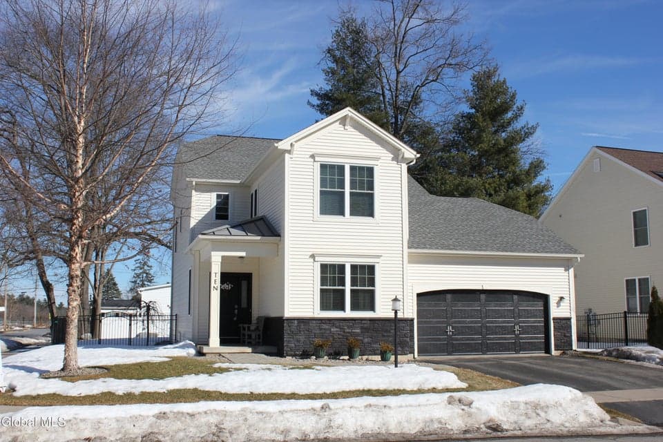 10 Maria Lane, Saratoga Springs, NY 12866, photo 1