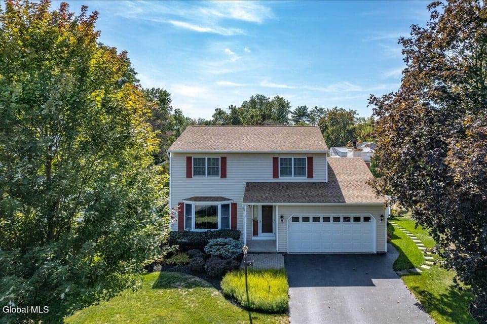15 Frances Lane, Bethlehem, NY 12203, photo 2