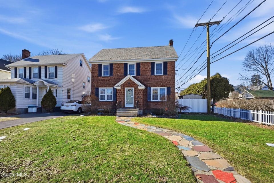 48 Van Schoick Avenue, photo 2