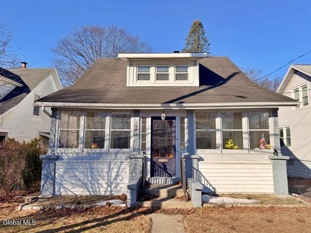 128 Old Loudon Road, photo 1