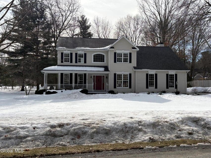 65 Hearthstone Drive, photo 2