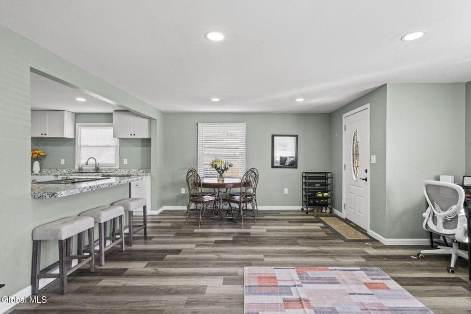 10 Juracka Parkway, photo 5