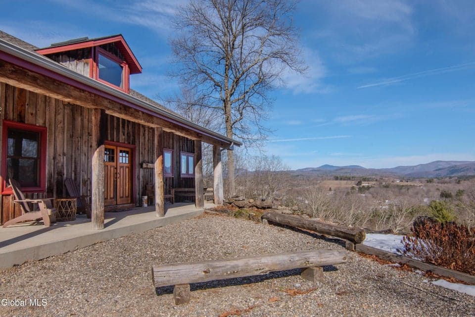 68 Red Gate Lane, photo 1