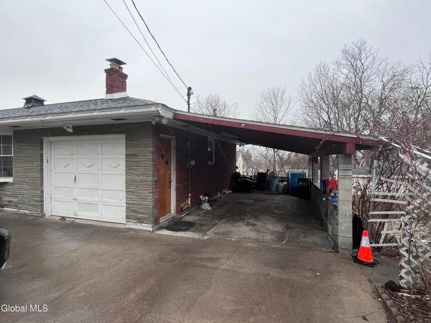 1911 Golf Avenue, photo 4