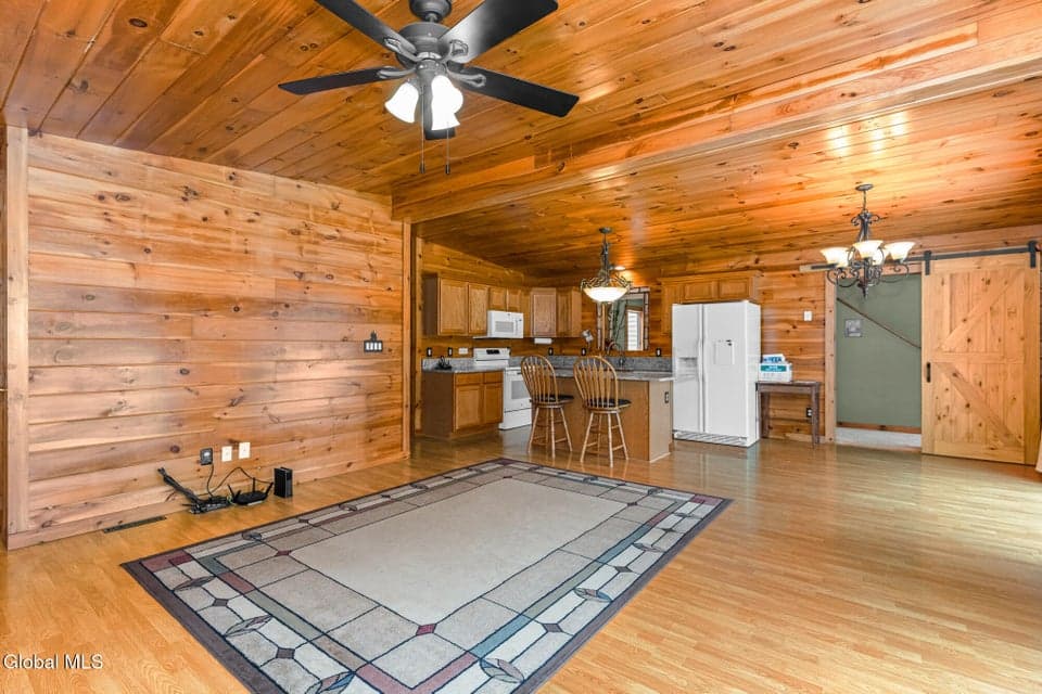 57 N Shore Road, photo 4