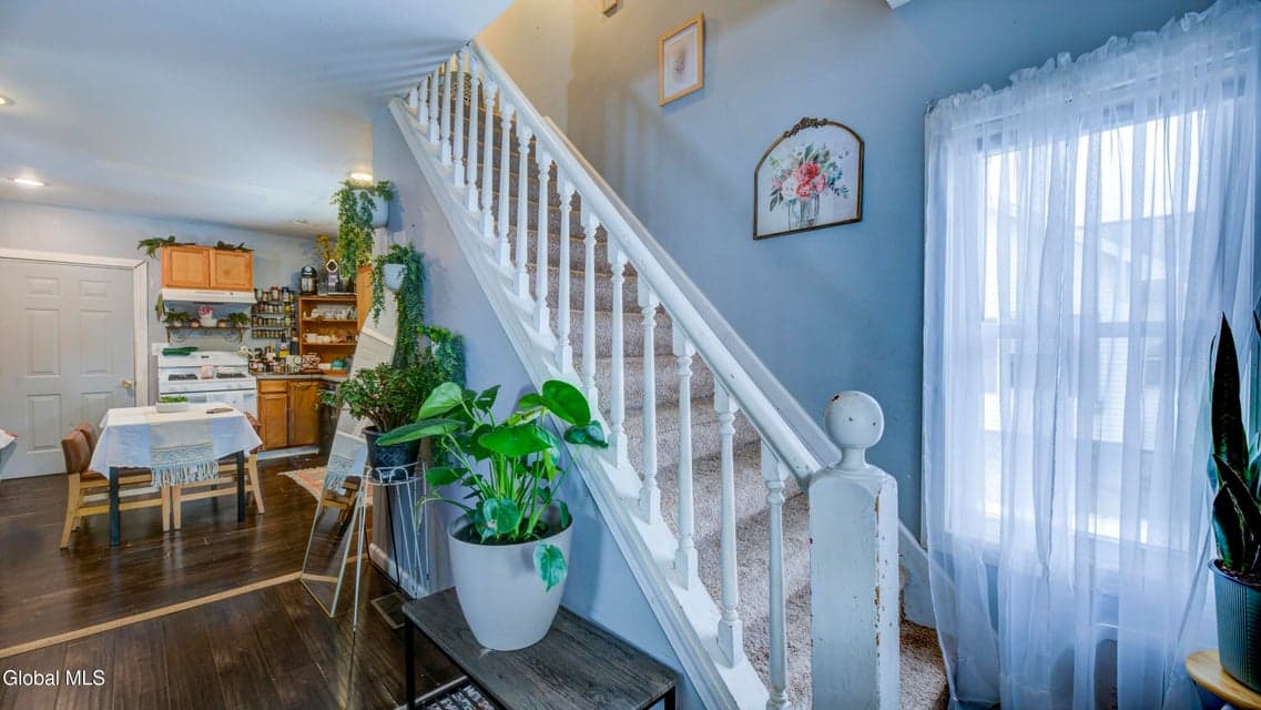 119 5th Avenue, Gloversville, NY, photo 4