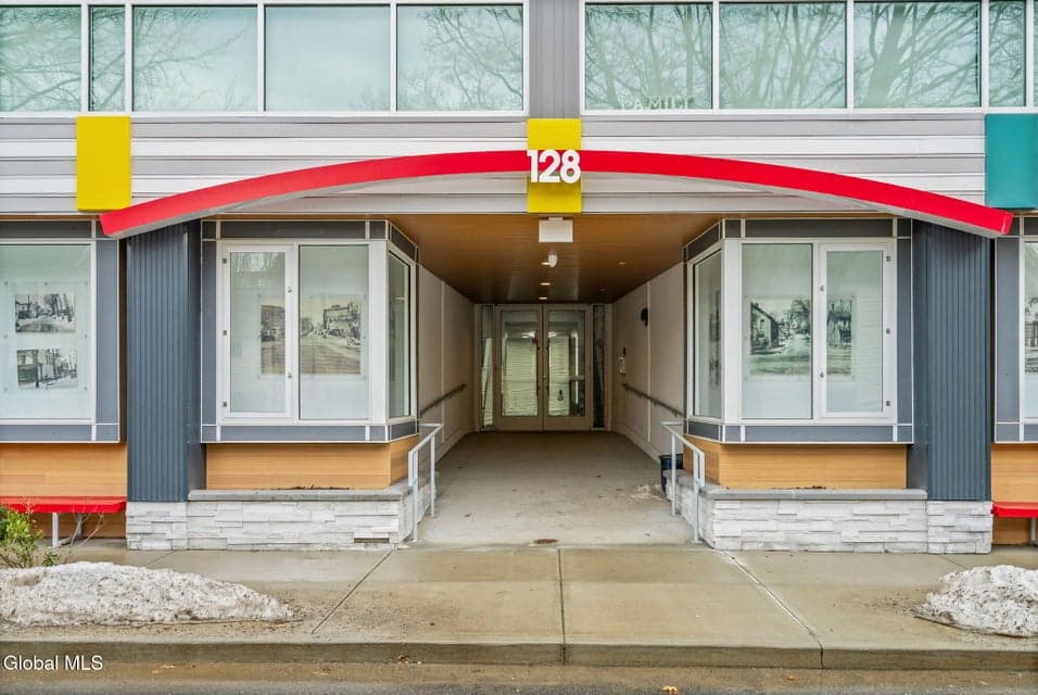 128 Henry Street, photo 2