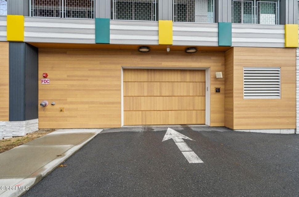 128 Henry Street, photo 3