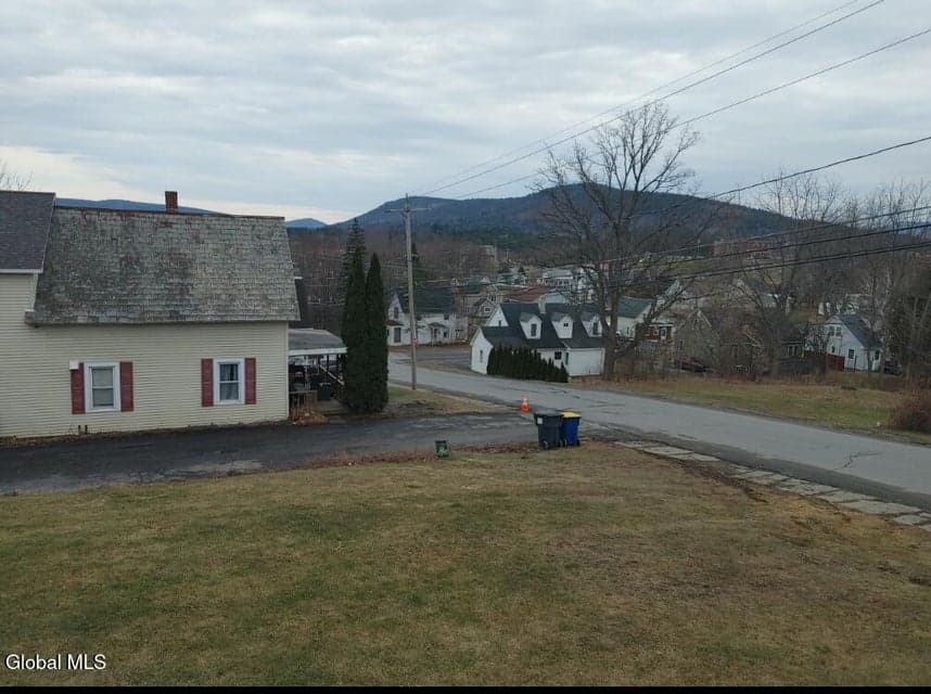 12 3rd Avenue, Ticonderoga, NY, photo 3