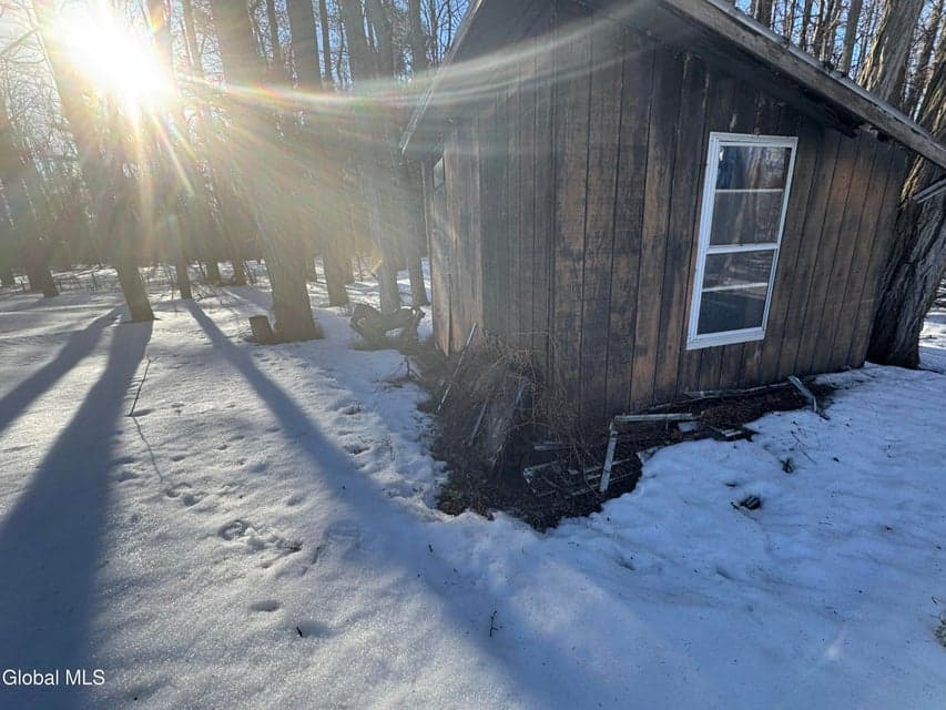 1033 Rock City Road, photo 5