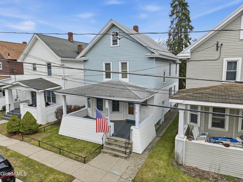 222 6th Avenue, photo 1