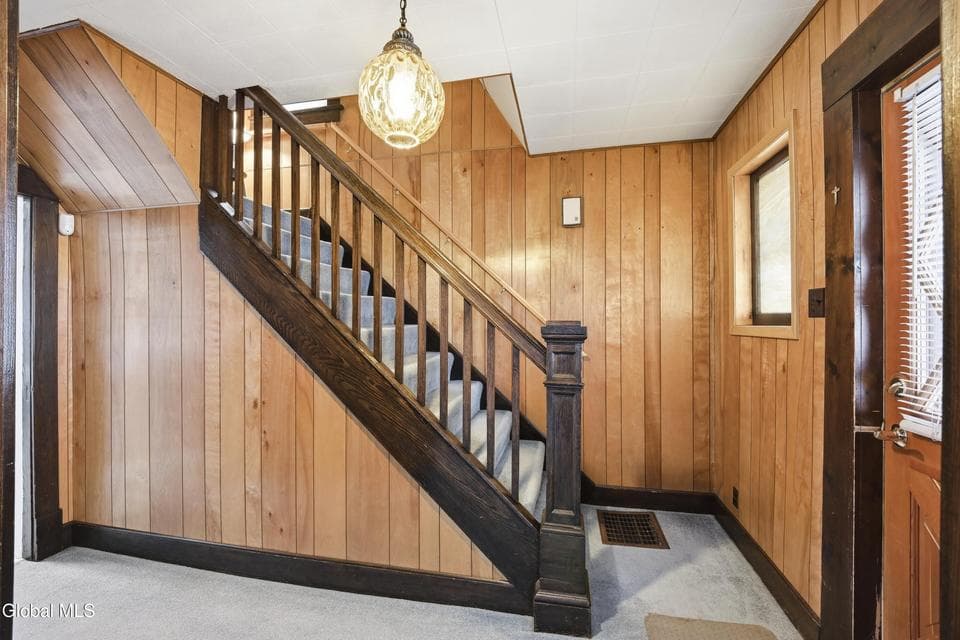 222 6th Avenue, photo 3