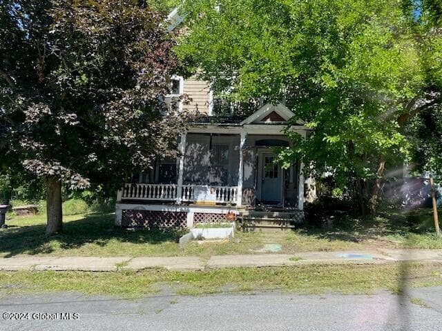 16 Wheeler Avenue, Whitehall, NY, photo 1