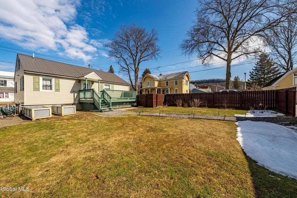 120 Danforth Avenue, Middleburgh, NY, photo 4