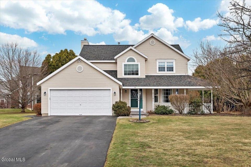 33 Harwick Drive, photo 1