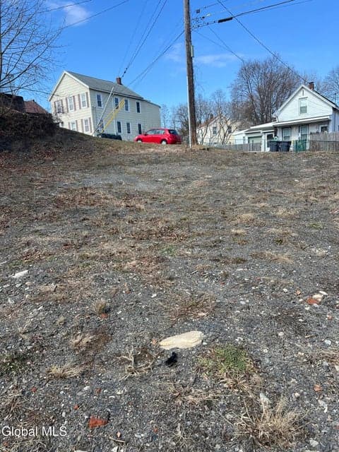 110 1st Avenue, photo 4