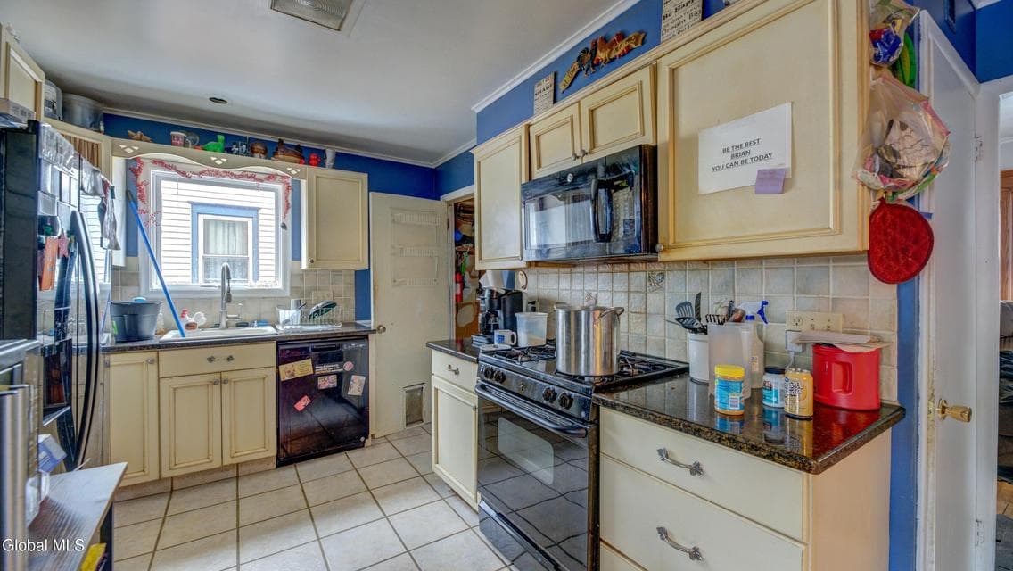 40 Fox Street, photo 4