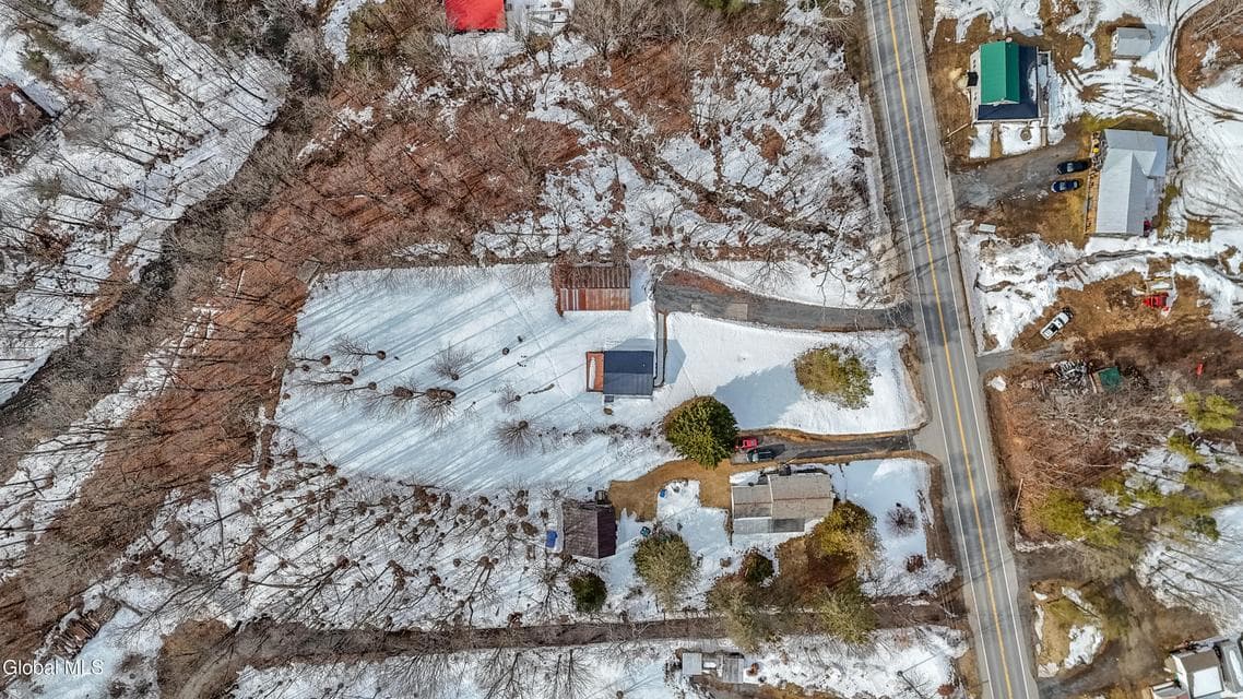 356 N Greenfield Road, Greenfield, NY, photo 5