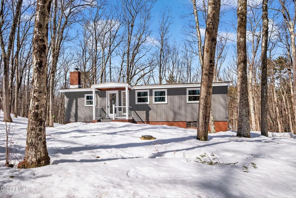55 Country Colony Road, Queensbury, NY 12804, photo 1