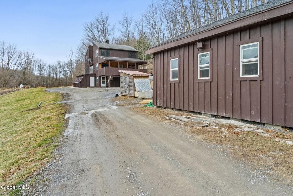 341 Schoonmaker Road, photo 5