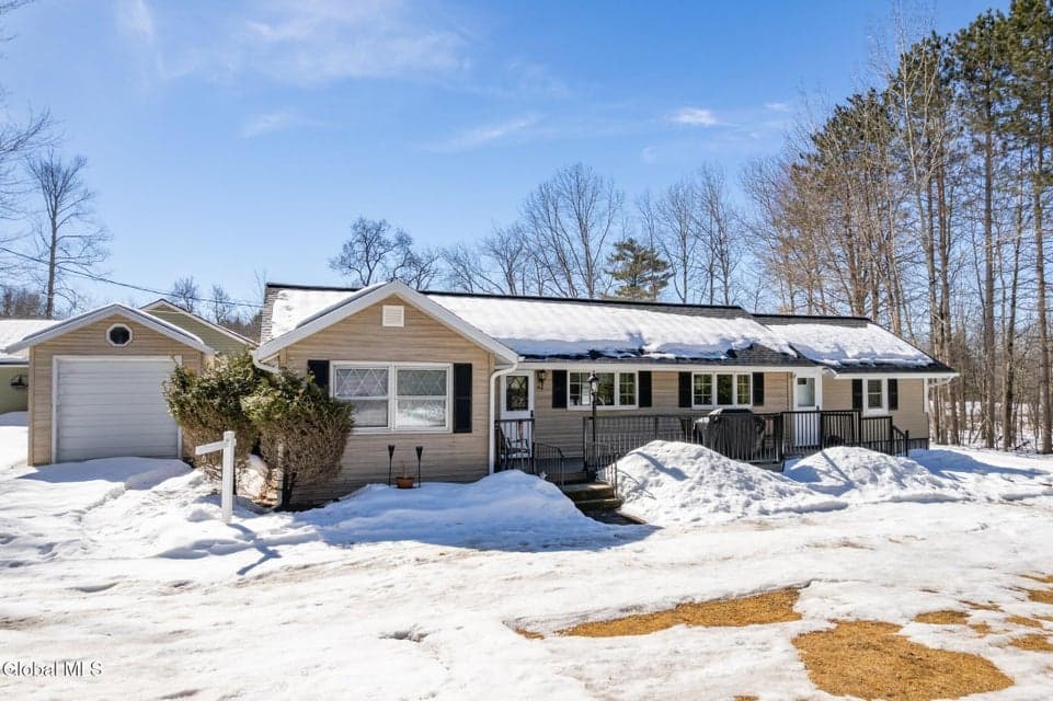 109 Ridgewood Avenue, Broadalbin, NY 12025, photo 1