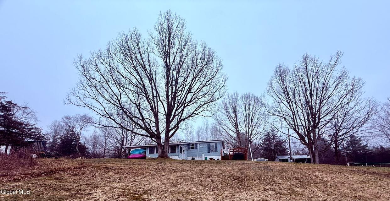 103 Hatch Hill Road, photo 2