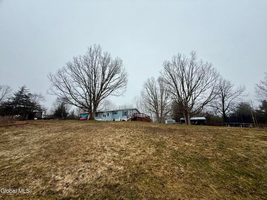 103 Hatch Hill Road, photo 3