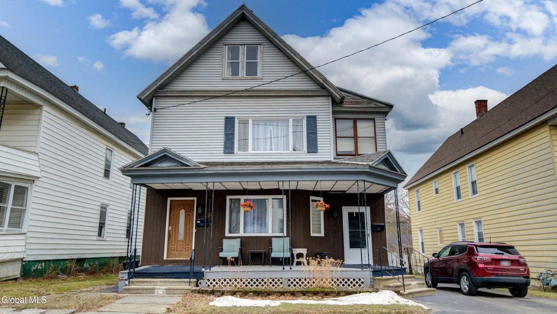 20 Lincoln Avenue, photo 1