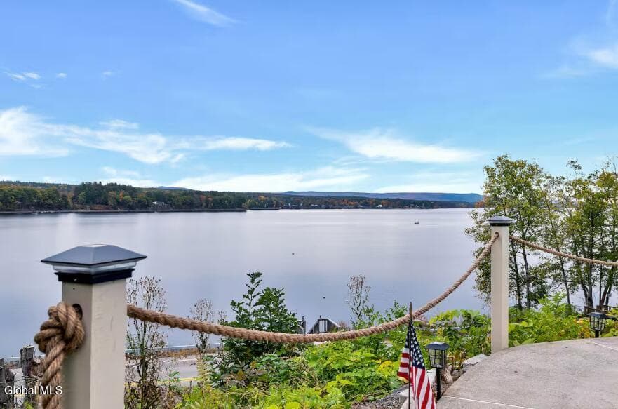 649 NY-30, photo 5