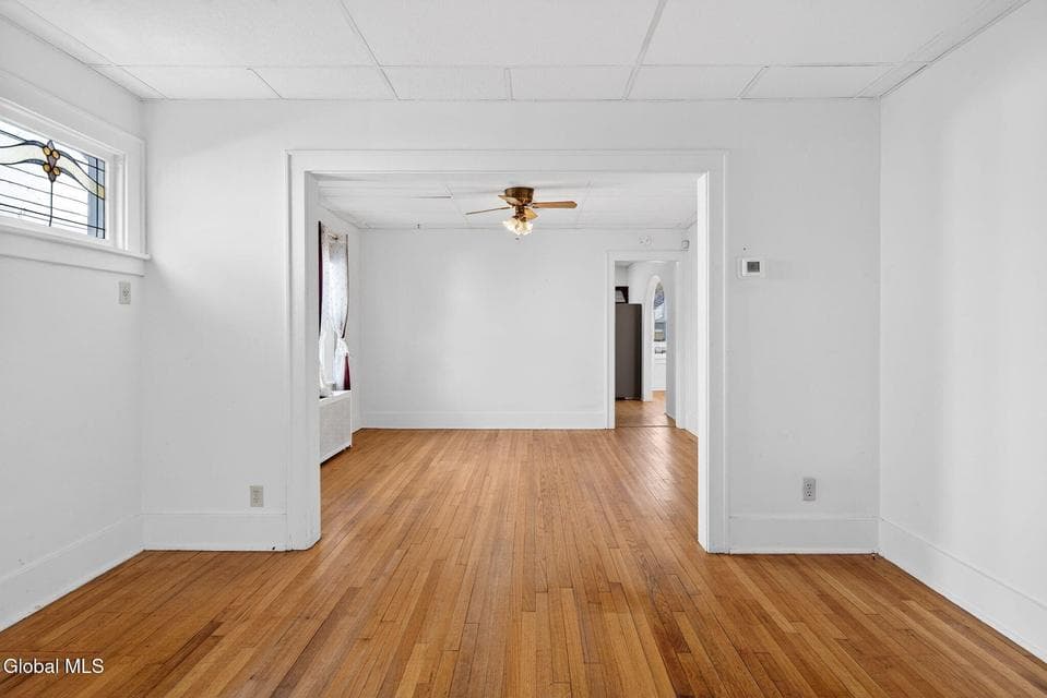 53 Fleetwood Avenue, photo 5