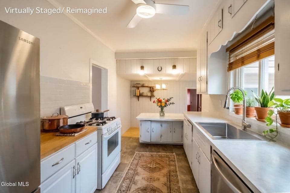 311 Glen Avenue, photo 3