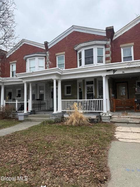 314 Manning Boulevard, photo 3