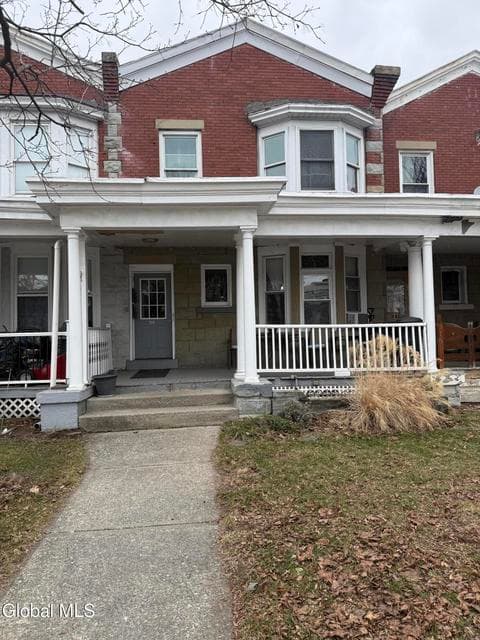 314 Manning Boulevard, photo 5