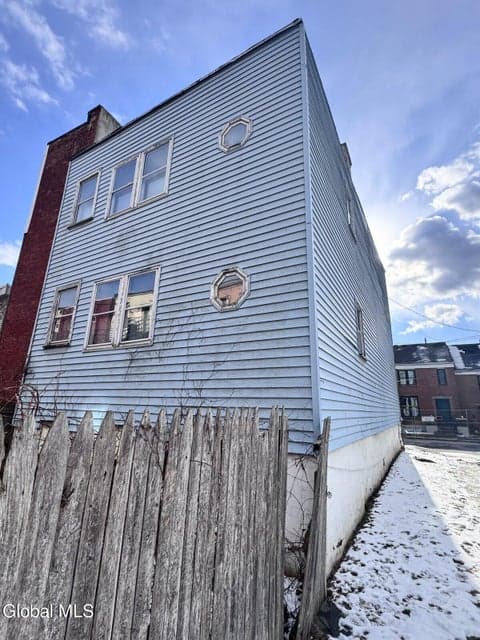 65 Plum Street, photo 4