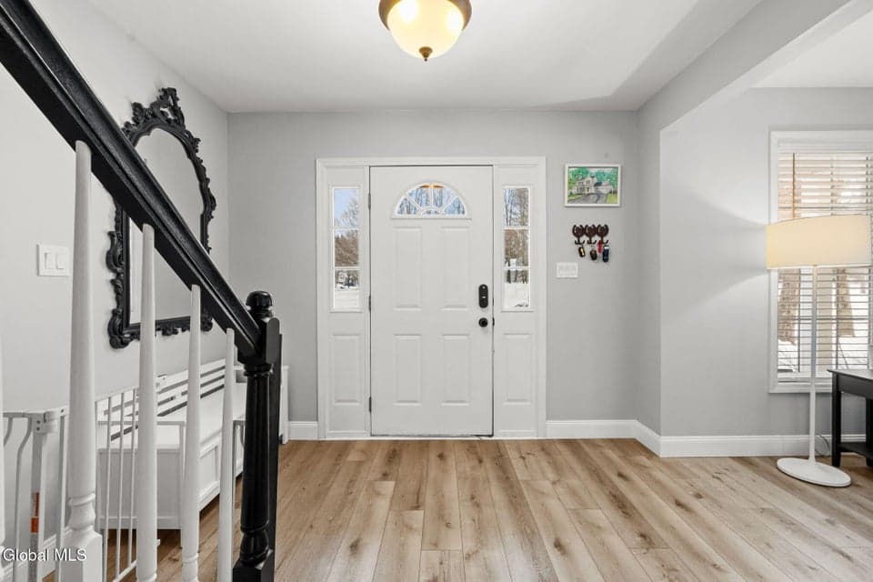 11 Santee Drive, photo 2